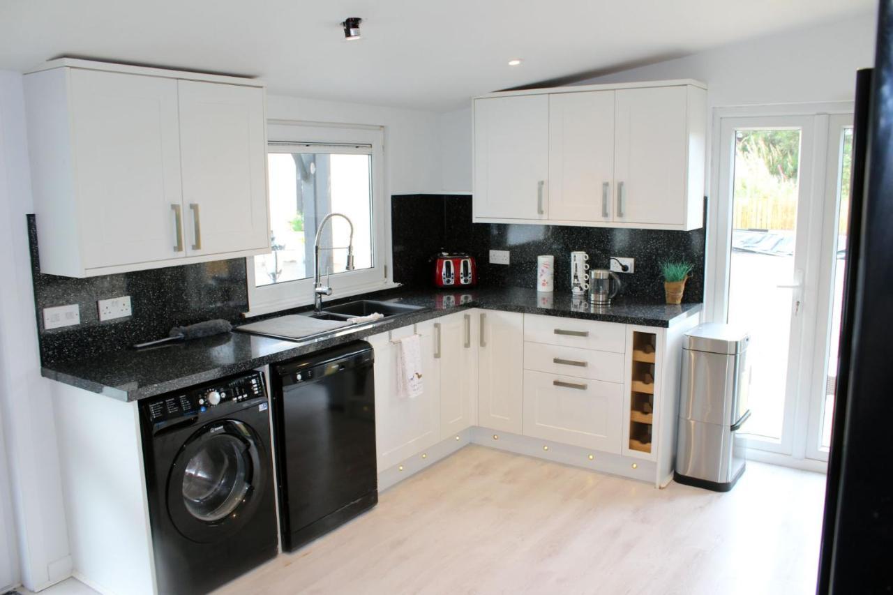 Spacious Well Equipped Chalet Bungalow Close To Nairn, Auldearn Bagian luar foto